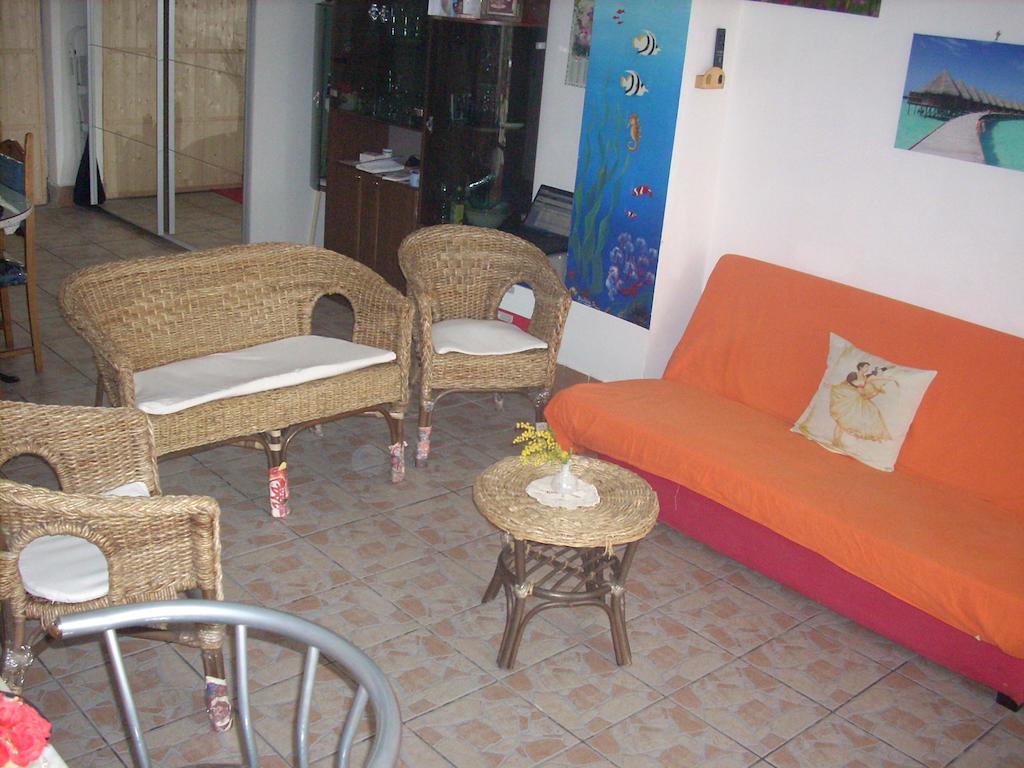 Bed and Breakfast Beb I Delfini Di Casa Paola à Mascali Extérieur photo