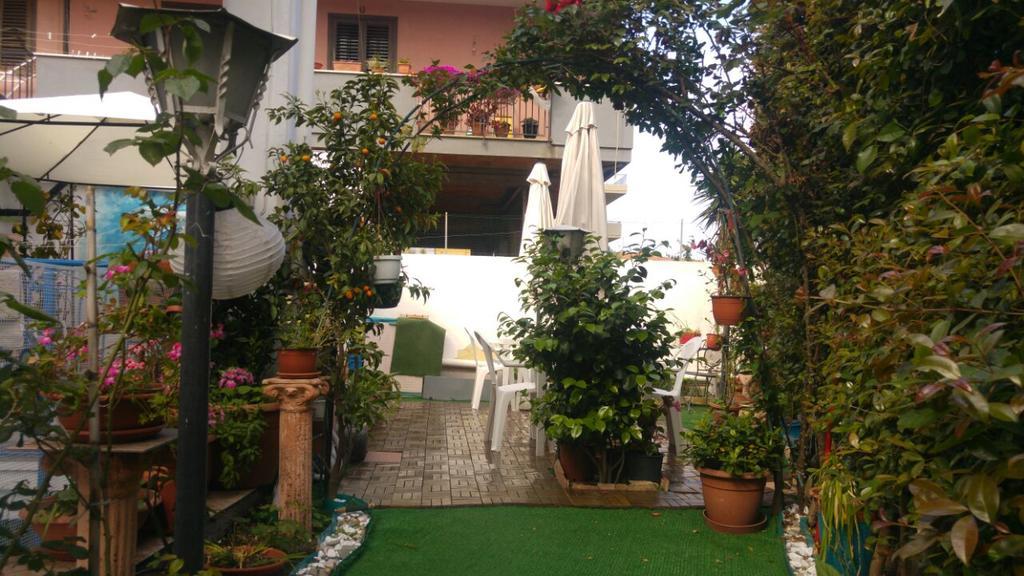Bed and Breakfast Beb I Delfini Di Casa Paola à Mascali Extérieur photo